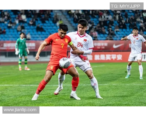 中国男足迎战洪都拉斯U22队力争在友谊赛中展现实力与风采